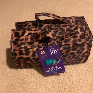 Large beauty case by joy mangano